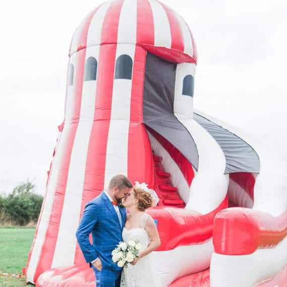 The Best Wedding Entertainment ideas by Close-Up Chris